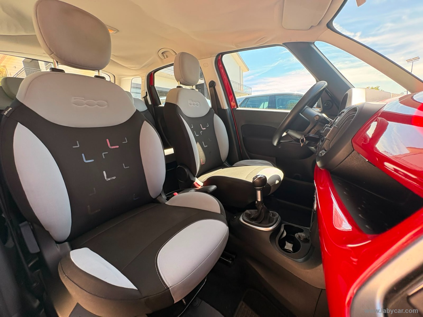Fiat 500L 1.3 MJT 95 CV Pop Star - Immagine 11