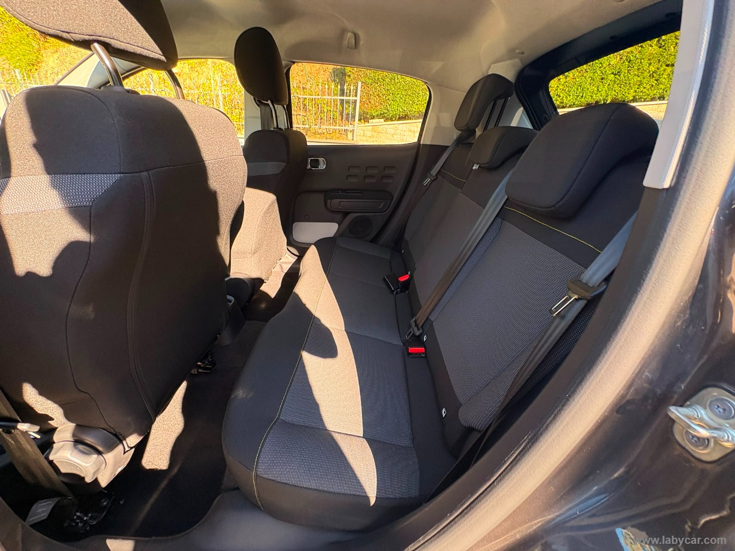 Citroën C3 PureTech 110 S&S Shine - Immagine 11
