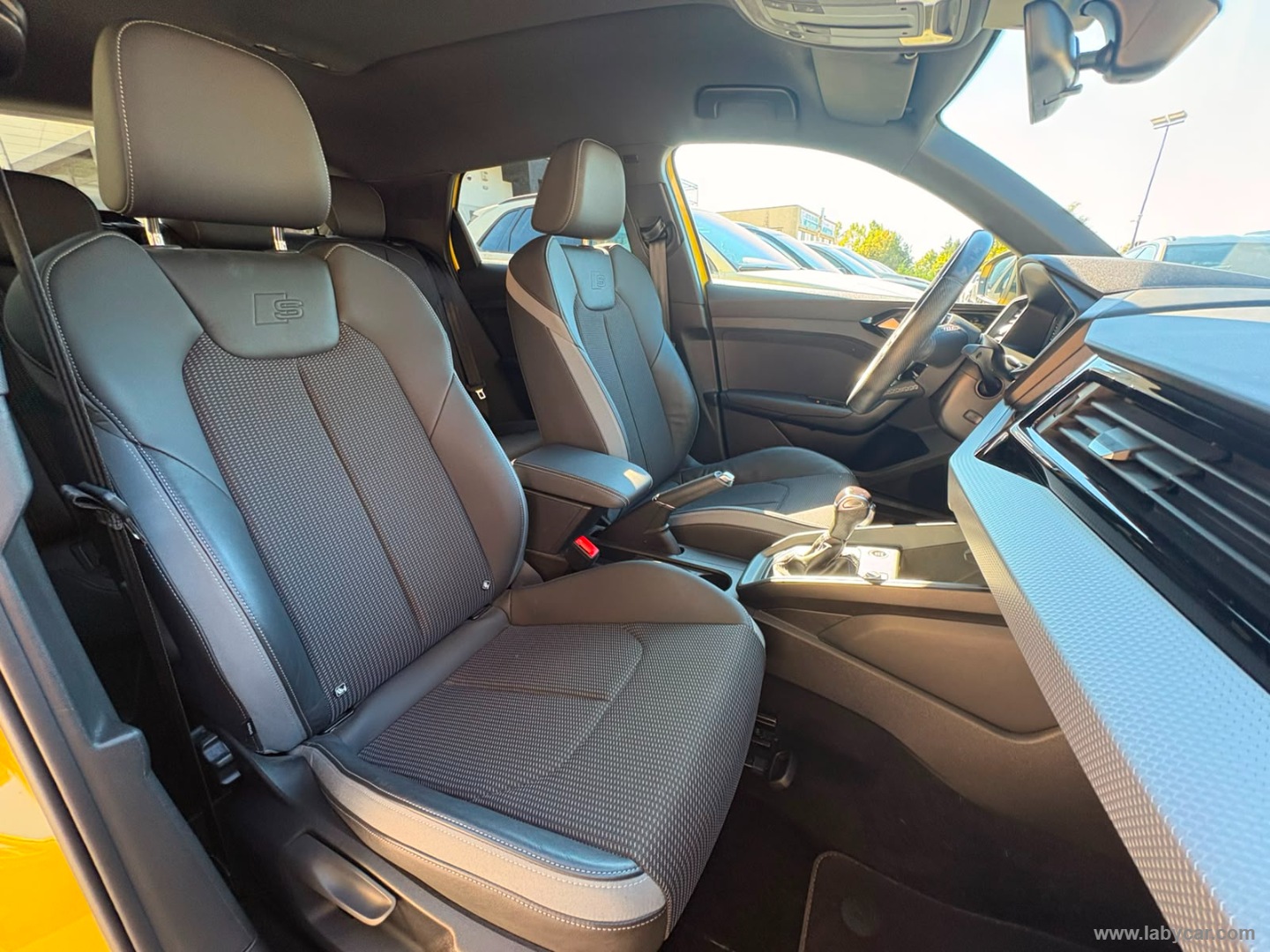 Audi A1 allstreet 30 TFSI S tr. Id. Contrast - Immagine 11