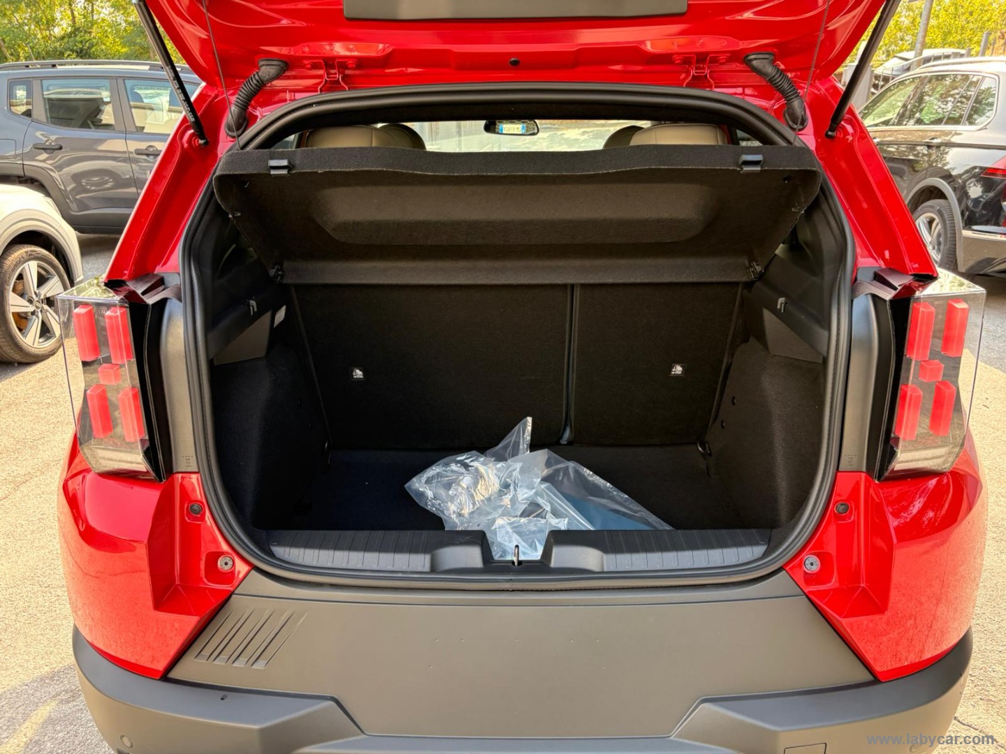 Fiat Grande Panda 1.2 100 CV S&S La Prima - Immagine 11