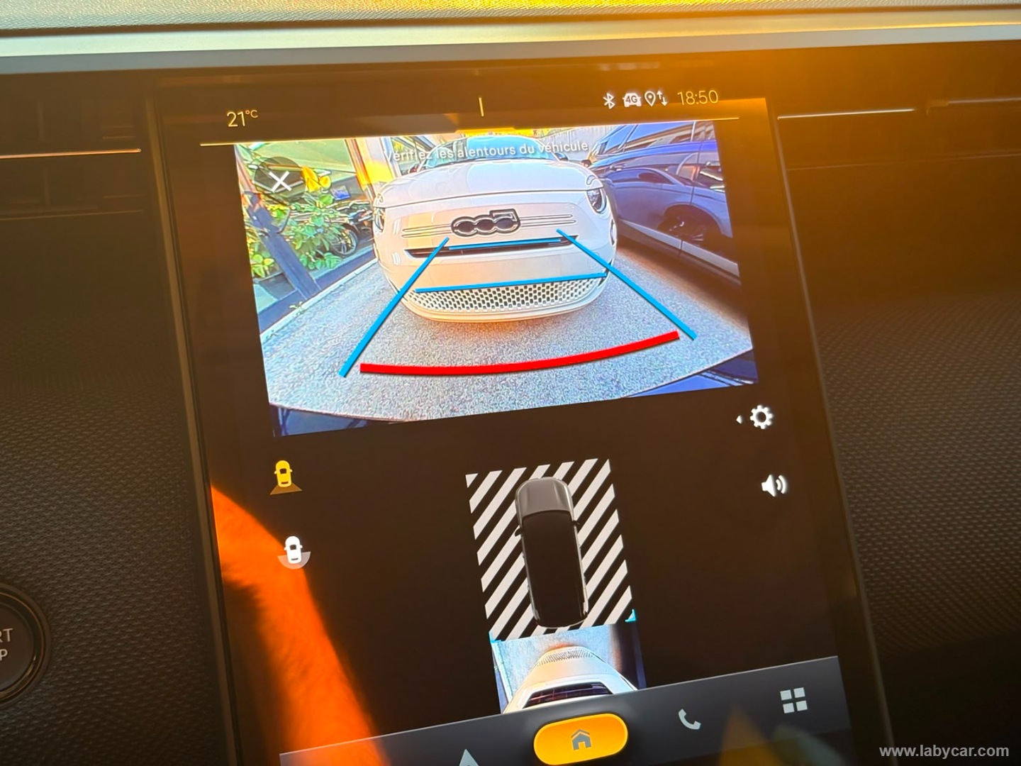 Citroën C5 Aircross Hybrid 145 e-DCS6 Plus - Immagine 11