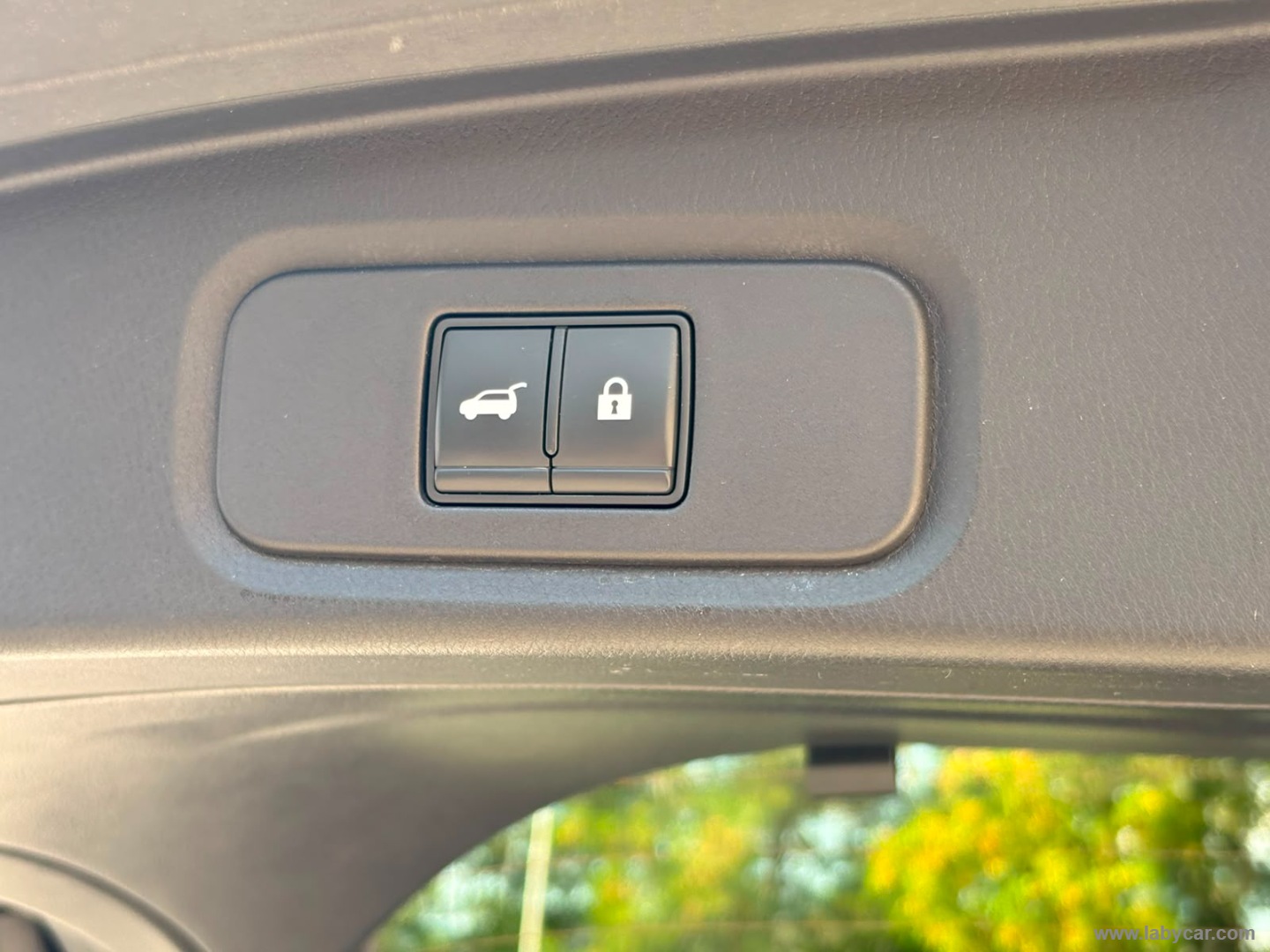 Nissan Qashqai MHEV 158 CV Xtronic Tekna - Immagine 11