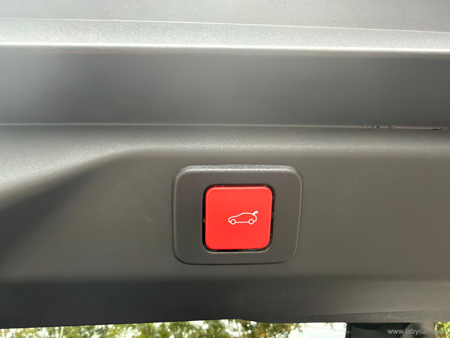 3008 Hybrid 145 e-DCS6 GT - immagine 11