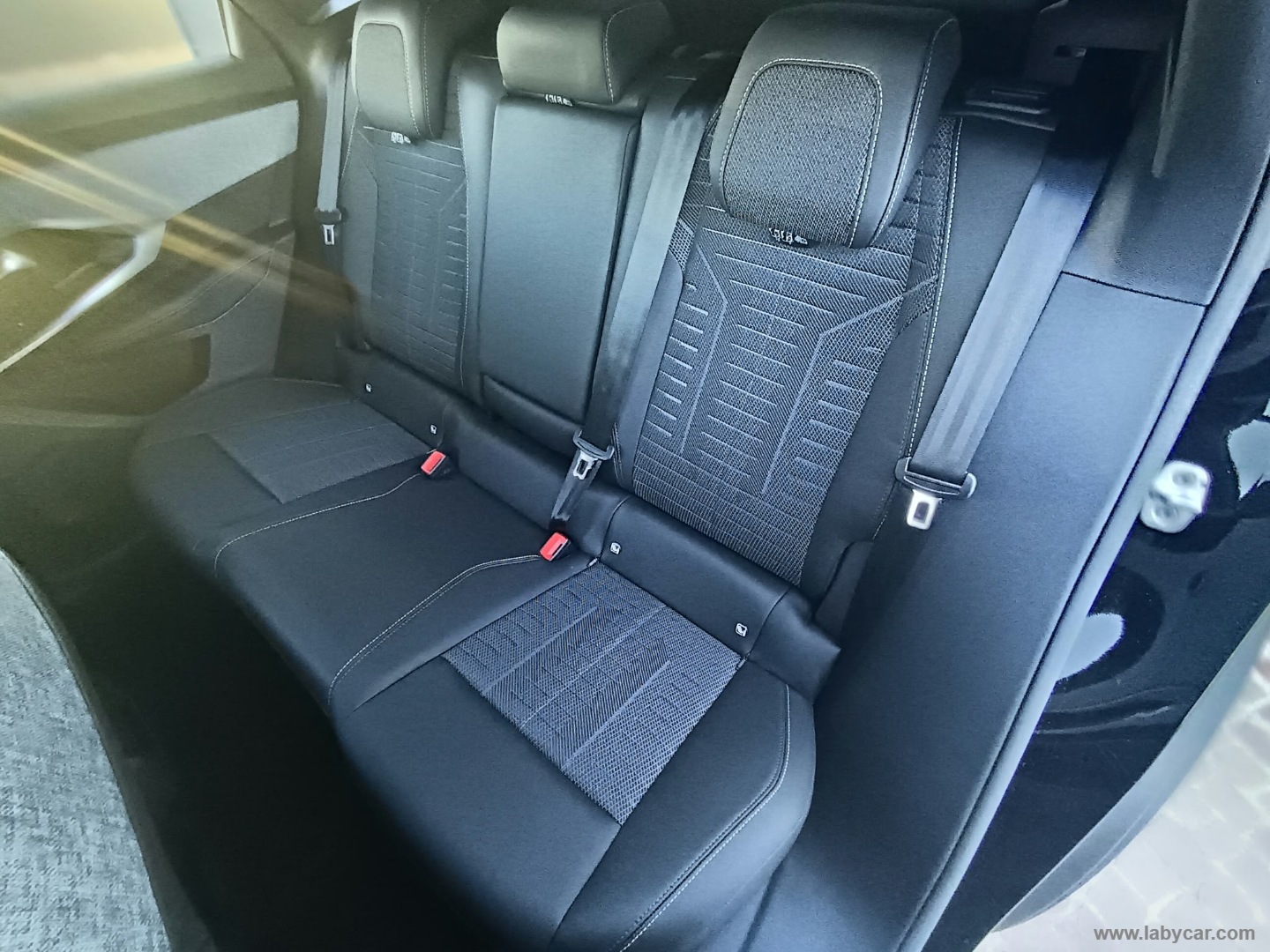 3008 Hybrid 145 e-DCS6 GT - immagine 11