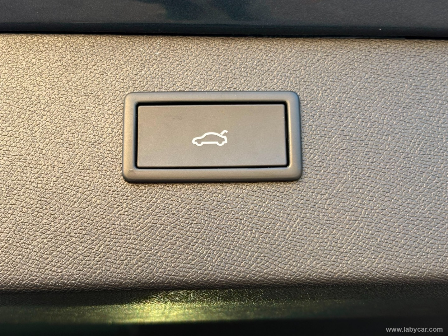 CUPRA Formentor 1.5 e-Hybrid DSG Business - Immagine 11