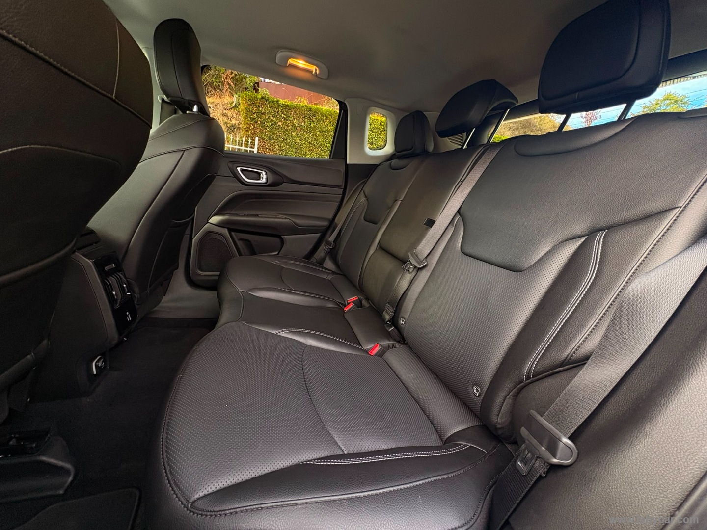 Jeep Compass 1.5 T4 130CV MHEV 2WD Summit - Immagine 11