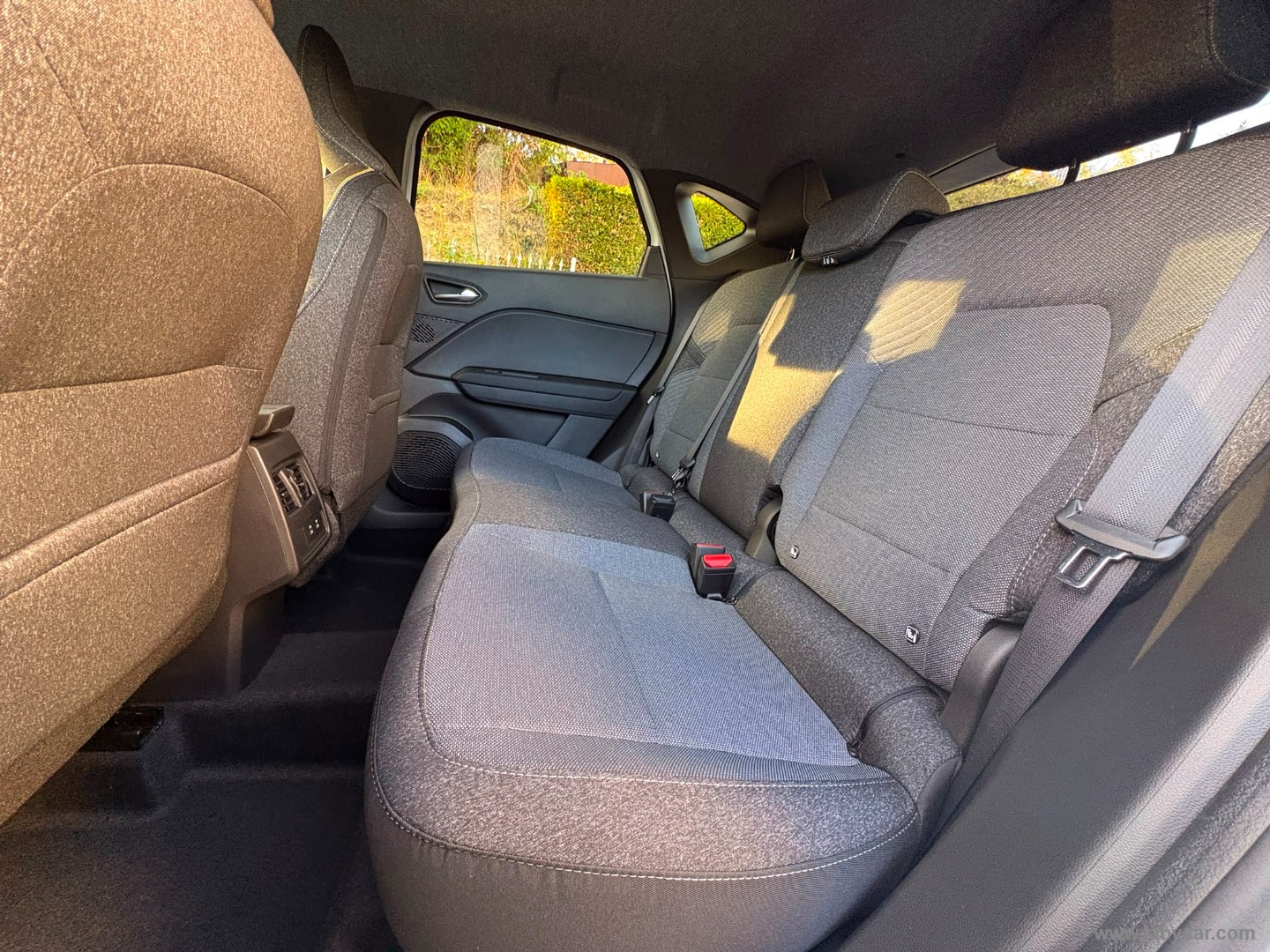 Renault Captur Eco-G 120 CV Techno - Immagine 11