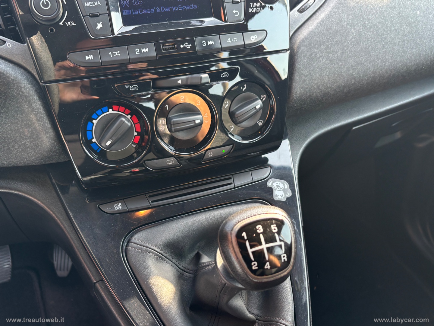 Ypsilon 1.2 69 CV 5p. S&S Elefantino Blu - immagine 11