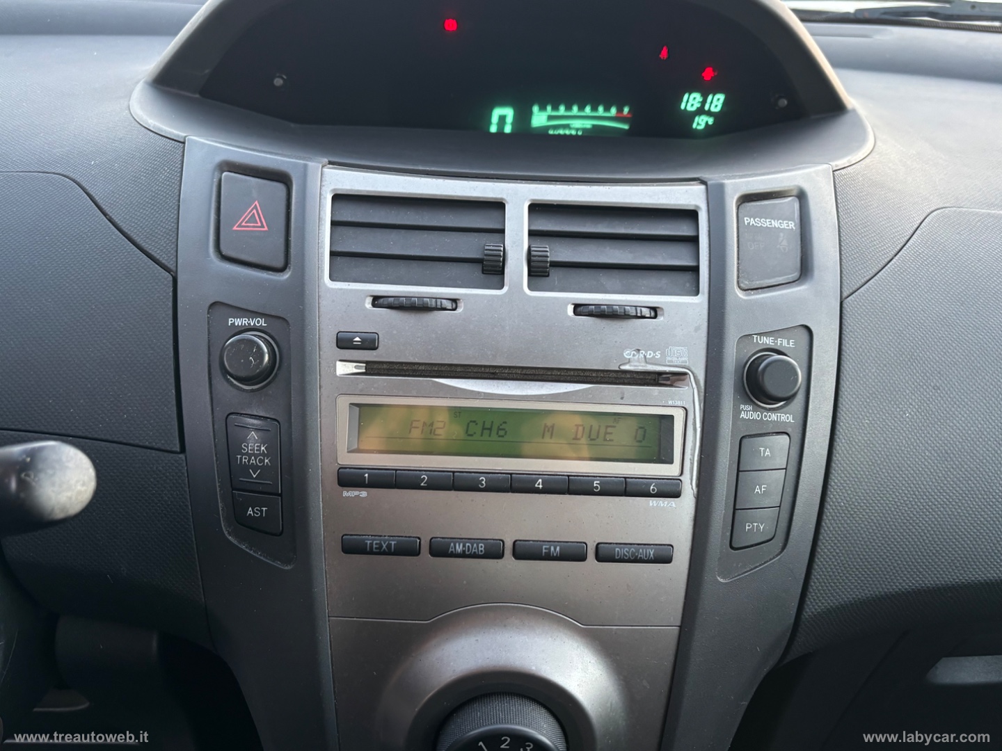 Yaris 1.0 3p. - immagine 11