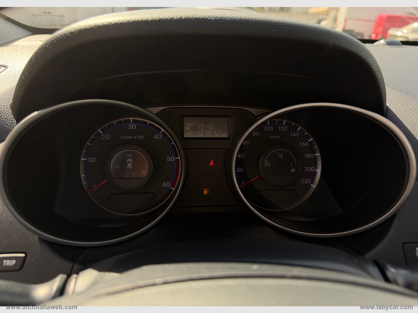 ix35 1.7 CRDi 2WD Xpossible - immagine 11