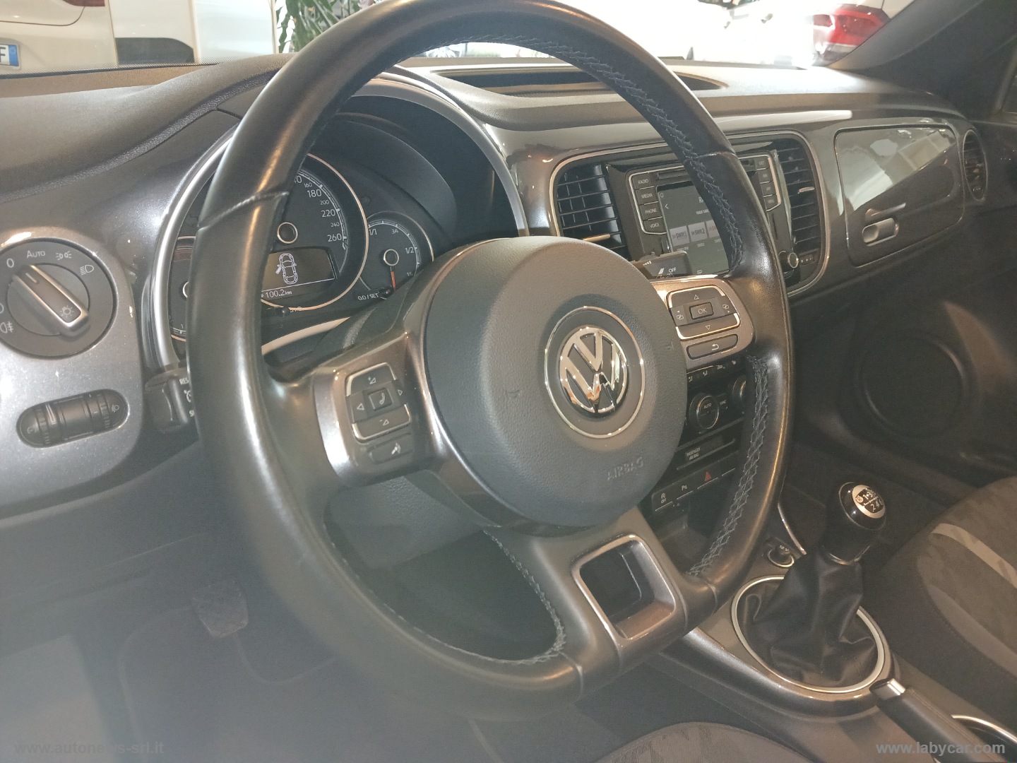 Maggiolino Cabrio 1.2 TSI Design BMT PARI AL NUOVO - immagine 11