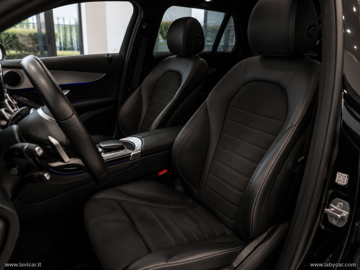 GLC 220 d 4Matic Coupé Premium Plus AMG - immagine 11