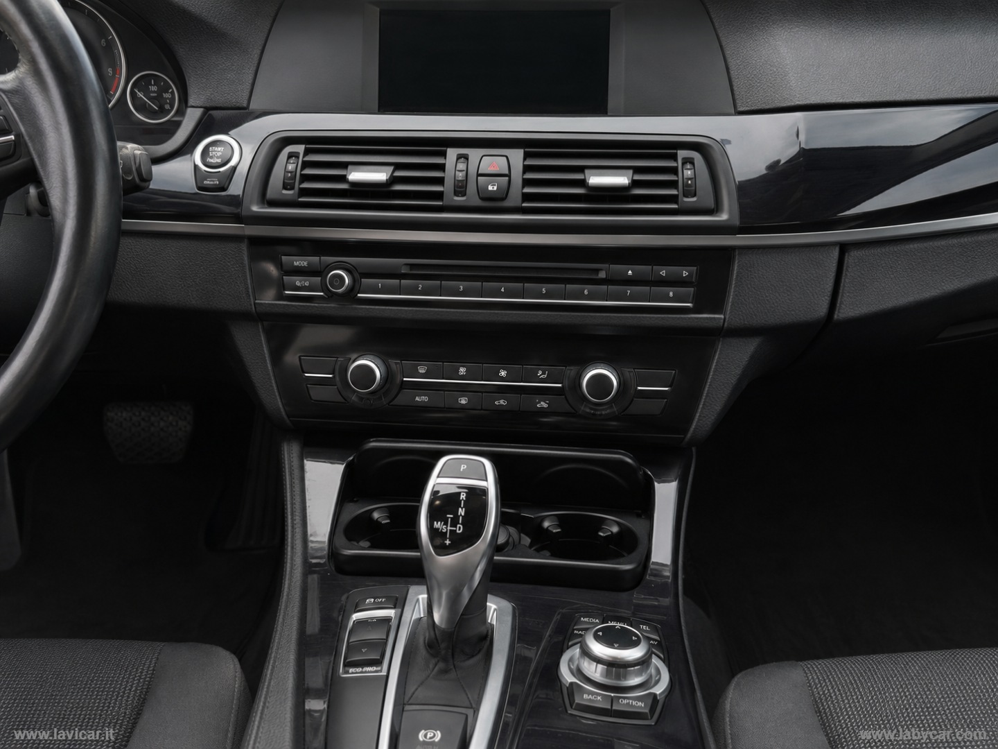 520d Touring Luxury - immagine 11