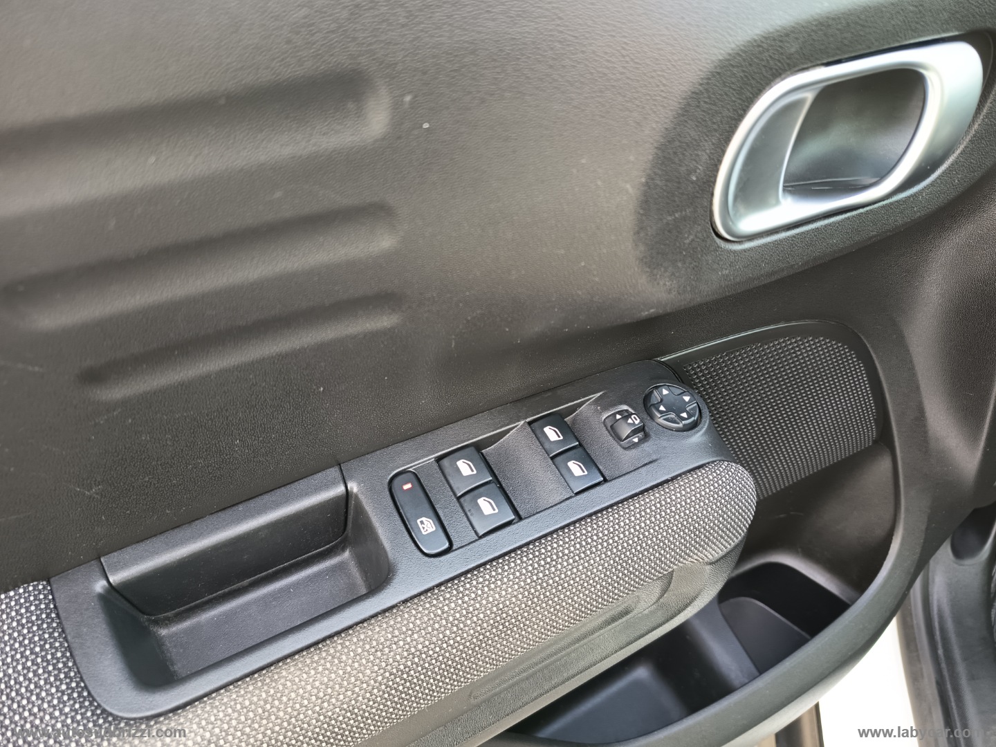 C3 Aircross BlueHDi 100 S&S Feel - immagine 11