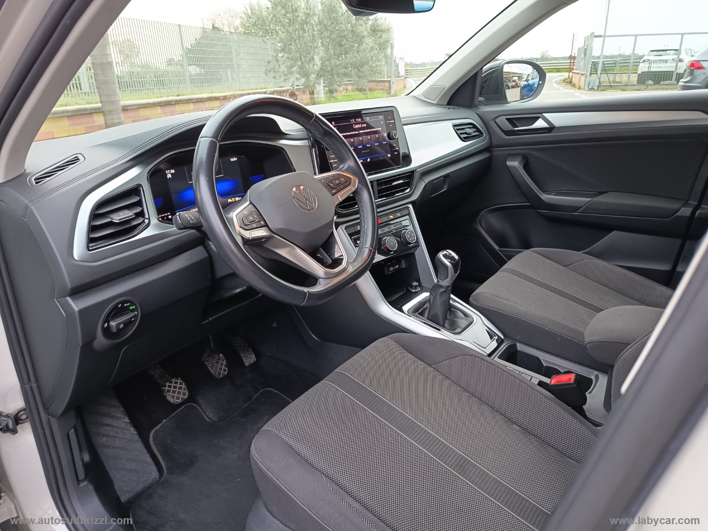 T-Roc 1.0 TSI Life BICOLORE - immagine 11
