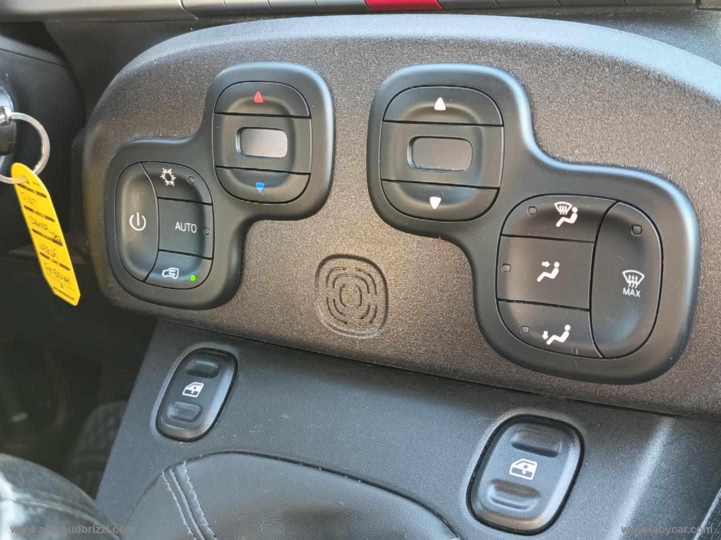 Panda Cross 1.3 MJT 95 CV S&S 4x4 - immagine 11