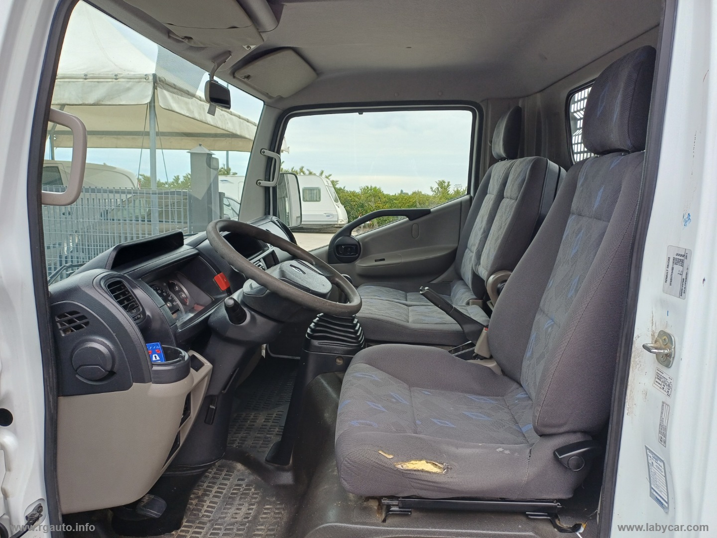 Maxity 130.35/5 2.5 DXi PC-RG Cabinato - immagine 11
