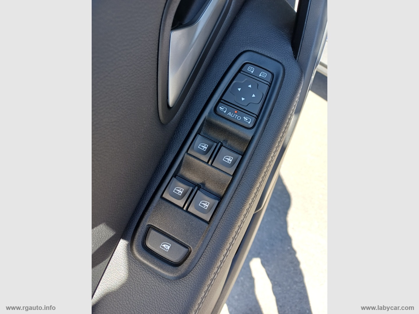 Duster 1.0 TCe GPL 4x2 Journey - immagine 11