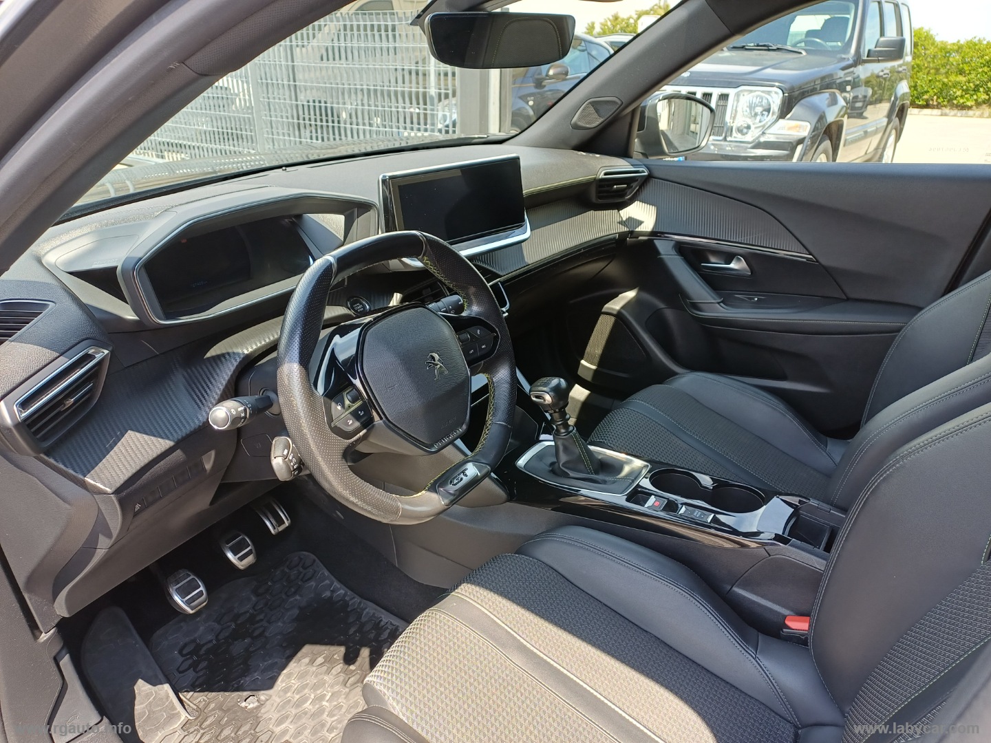 2008 BlueHDi 110 S&S GT - immagine 11