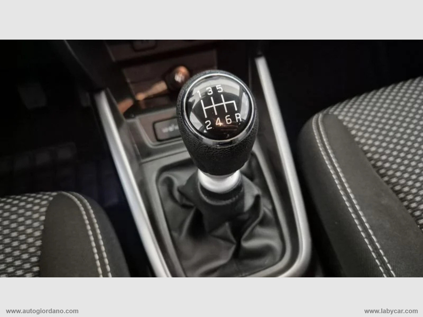 Vitara 1.4 Hybrid 4WD AllGrip Cool - immagine 11