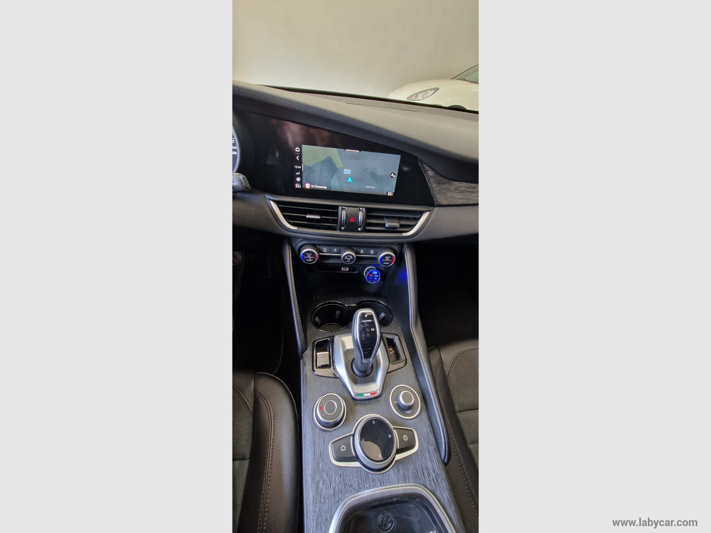 Giulia 2.2 TD 160 CV AT8 Executive - immagine 11