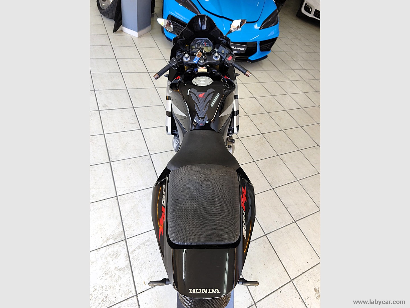 CBR 600 RR - immagine 11