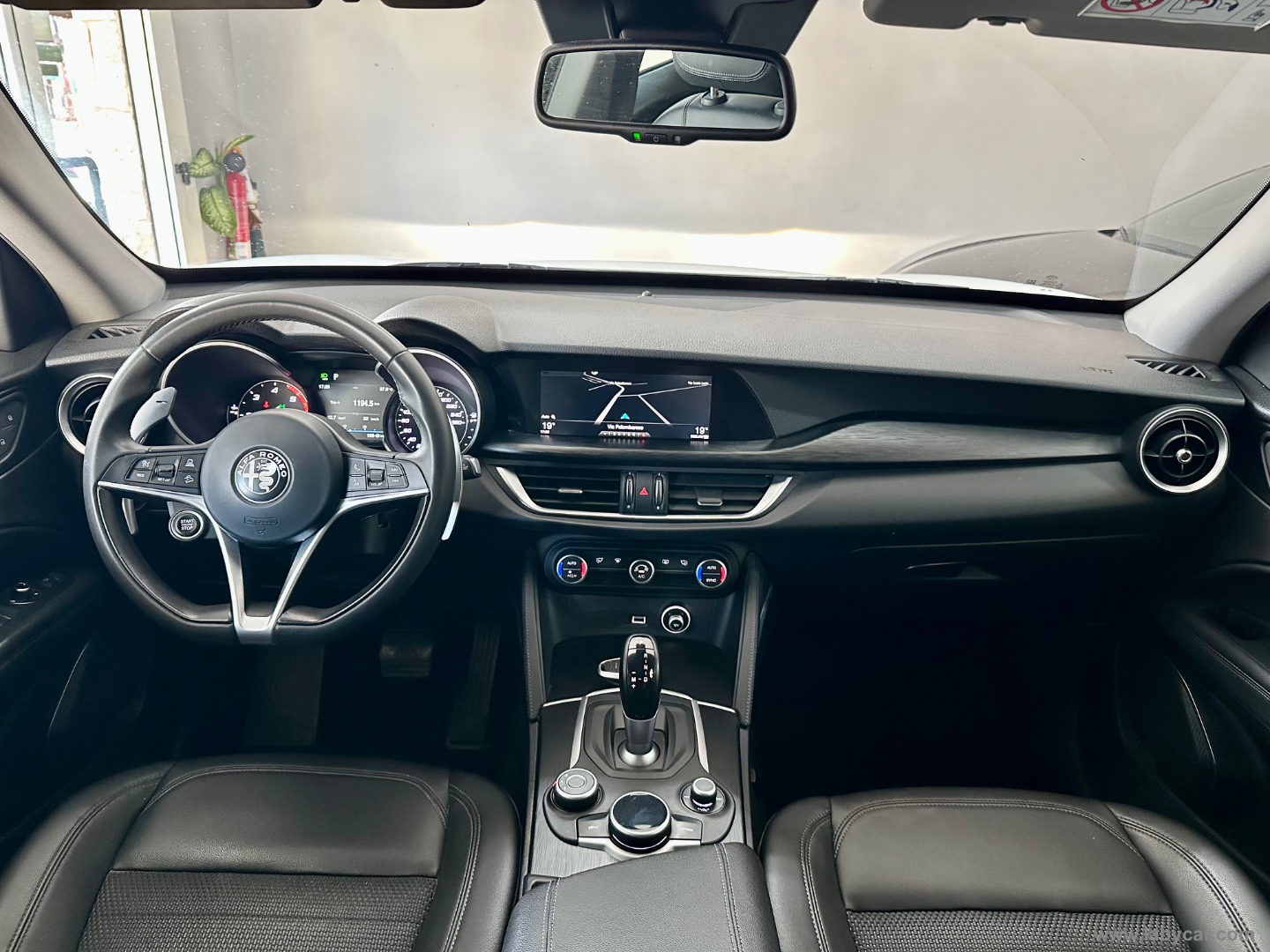 Stelvio 2.2 T.diesel 210 CV AT8 Q4 Exec. - immagine 11