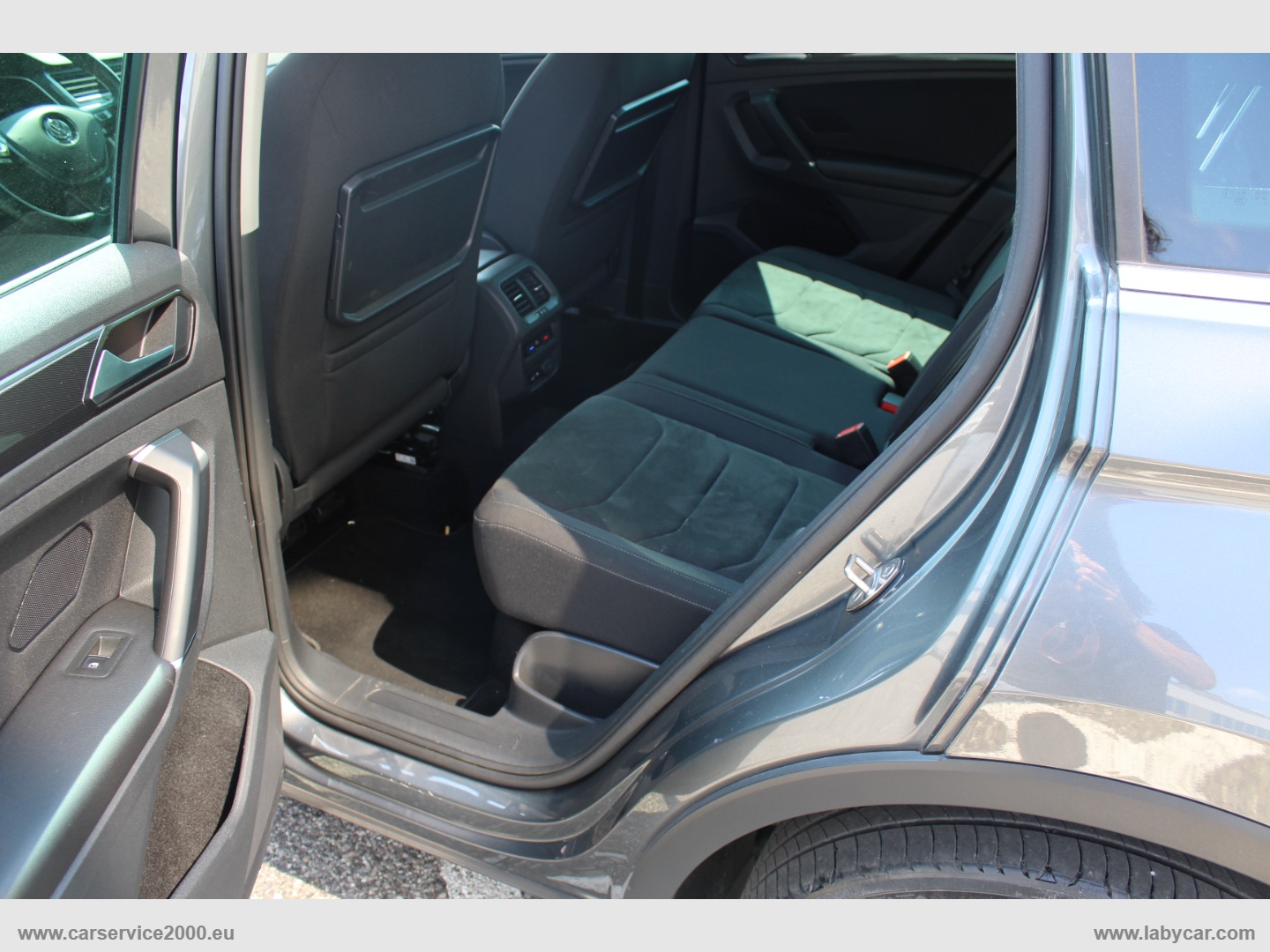 Tiguan 2.0 TDI DSG 4MOTION Advanced BMT - immagine 11
