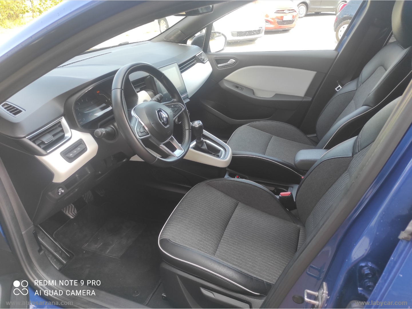 Clio TCe 100 CV GPL Techno GPL - POCHISSIMI KM - immagine 11