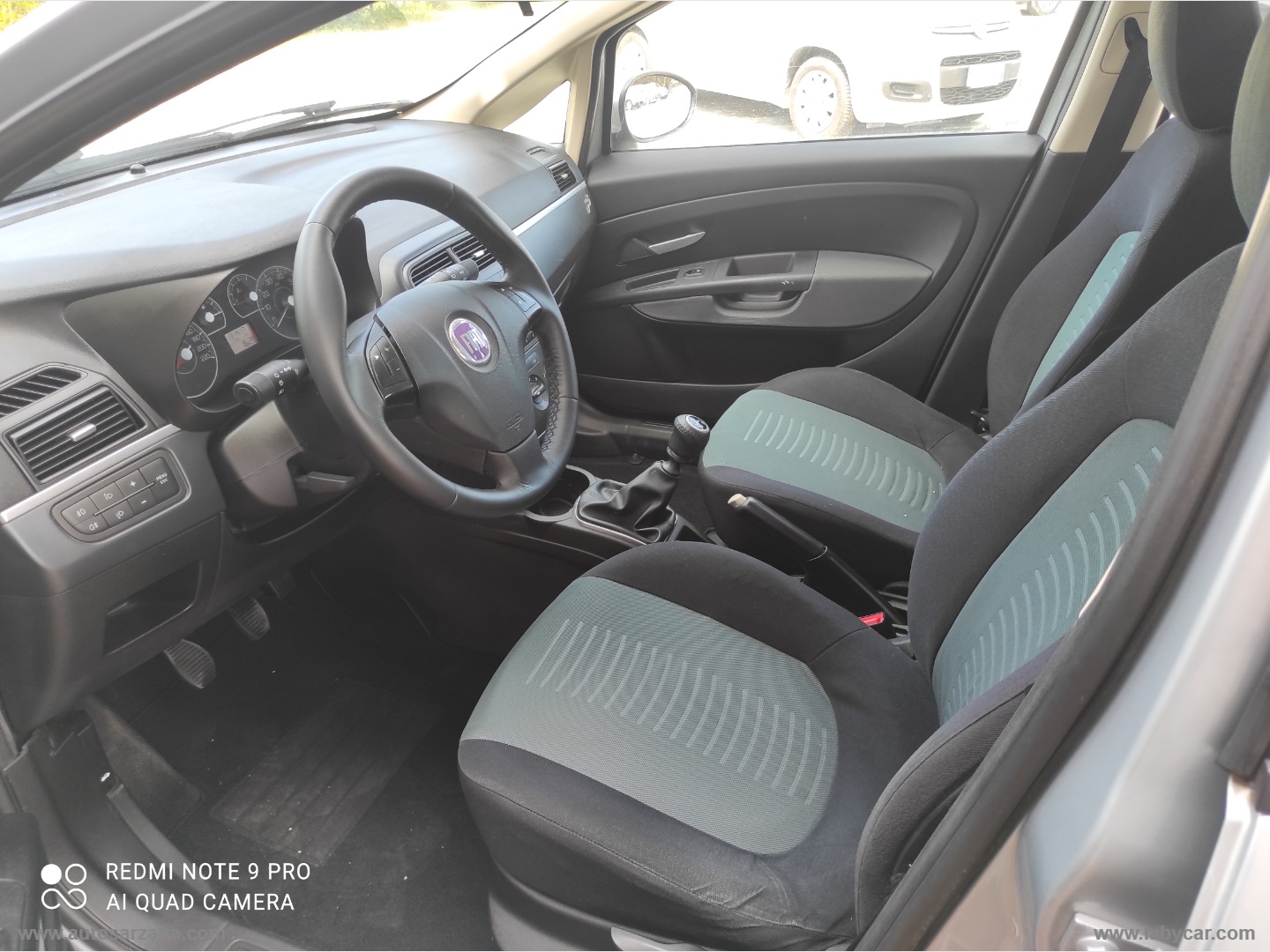 Grande Punto 1.4 5p. Fun OTTIMA 5 POSTI - immagine 11