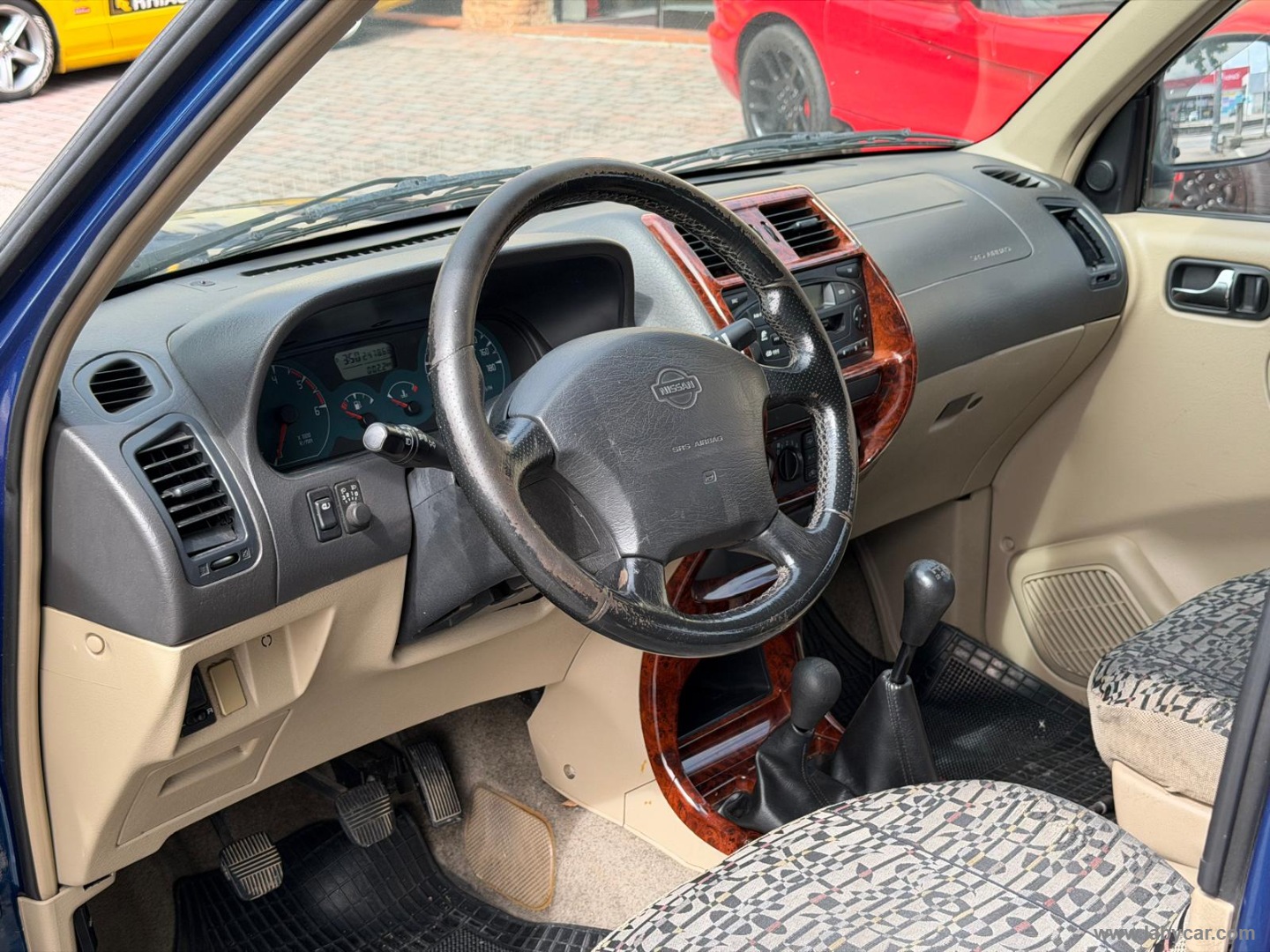 Terrano II 2.7 Tdi 5p. Elegance TRAINO 28Q.LI-NEOPATENTATI - immagine 11