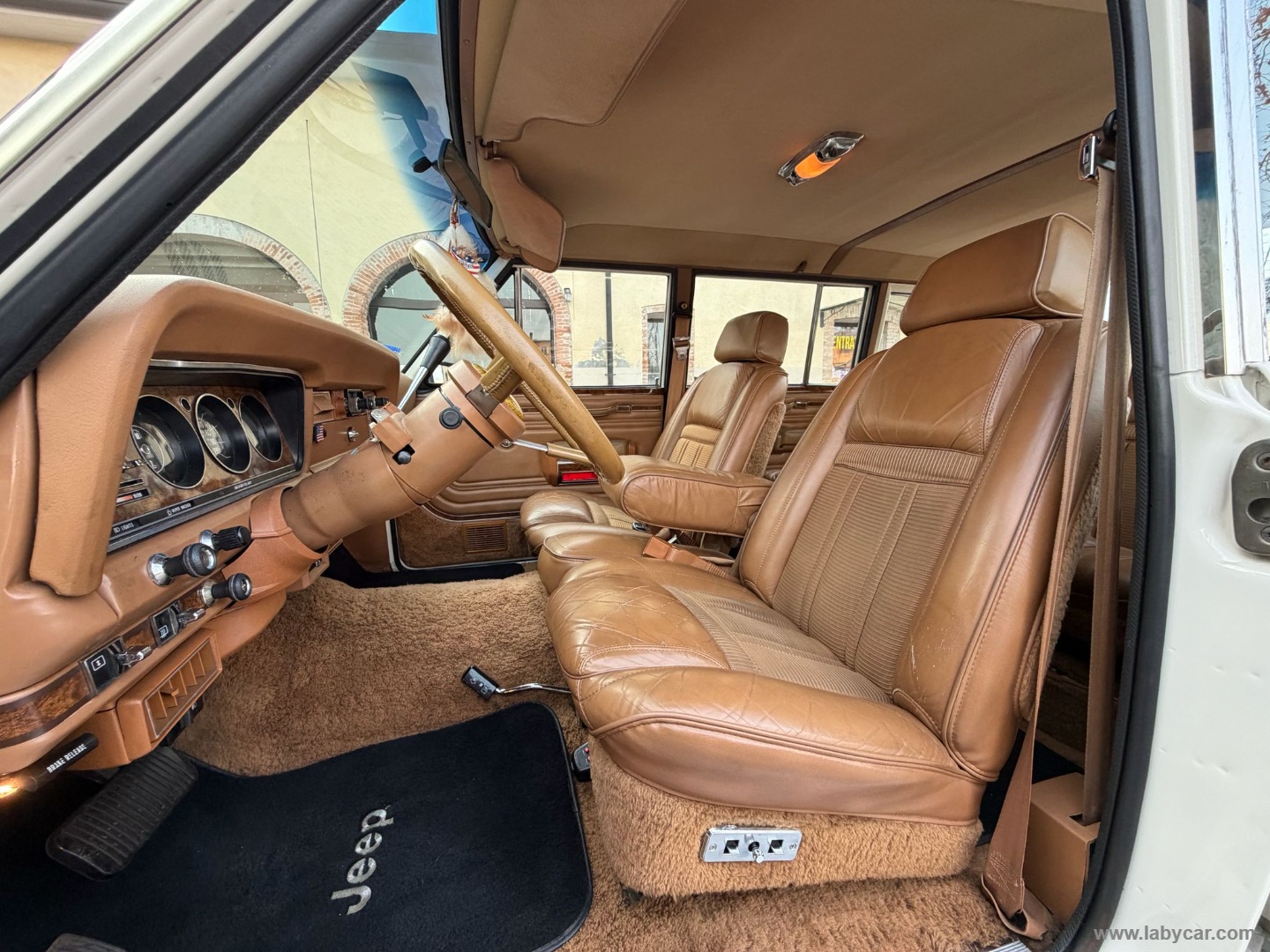 GRAND WAGONEER 5.9L A/T CONDIZIONI ECCELSE–ASI - immagine 11