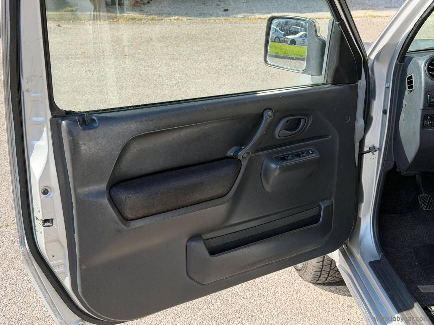 Jimny 1.3 4WD JLX 4X4–NEOPATENTATI - immagine 11