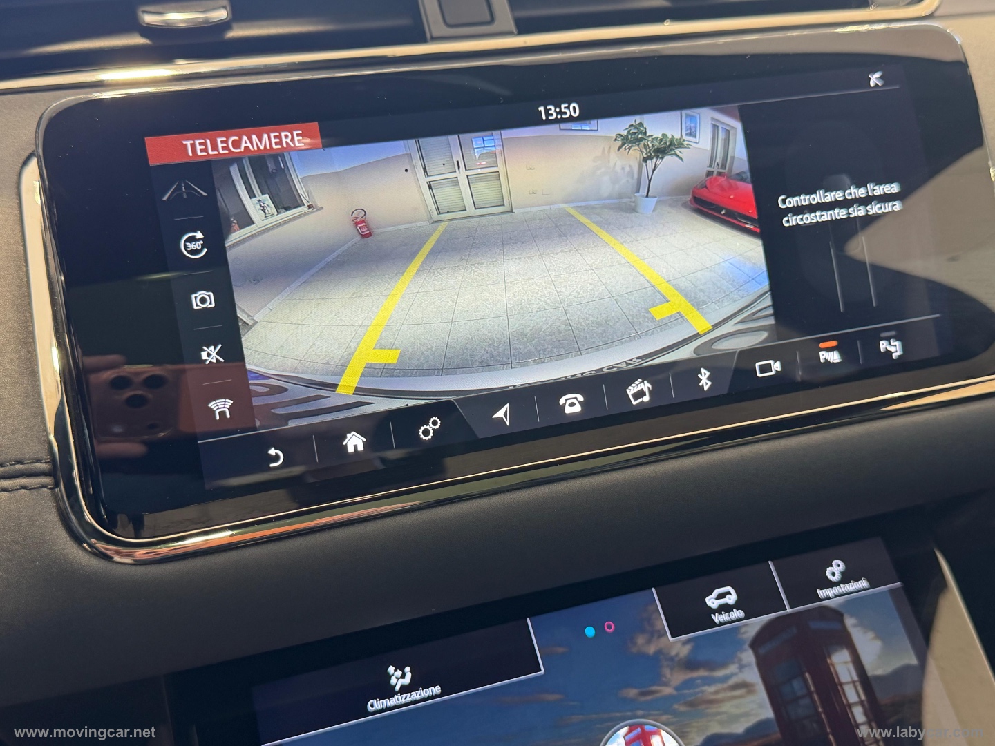 RR Evoque 2.0D 180 CV AWD Auto - immagine 11