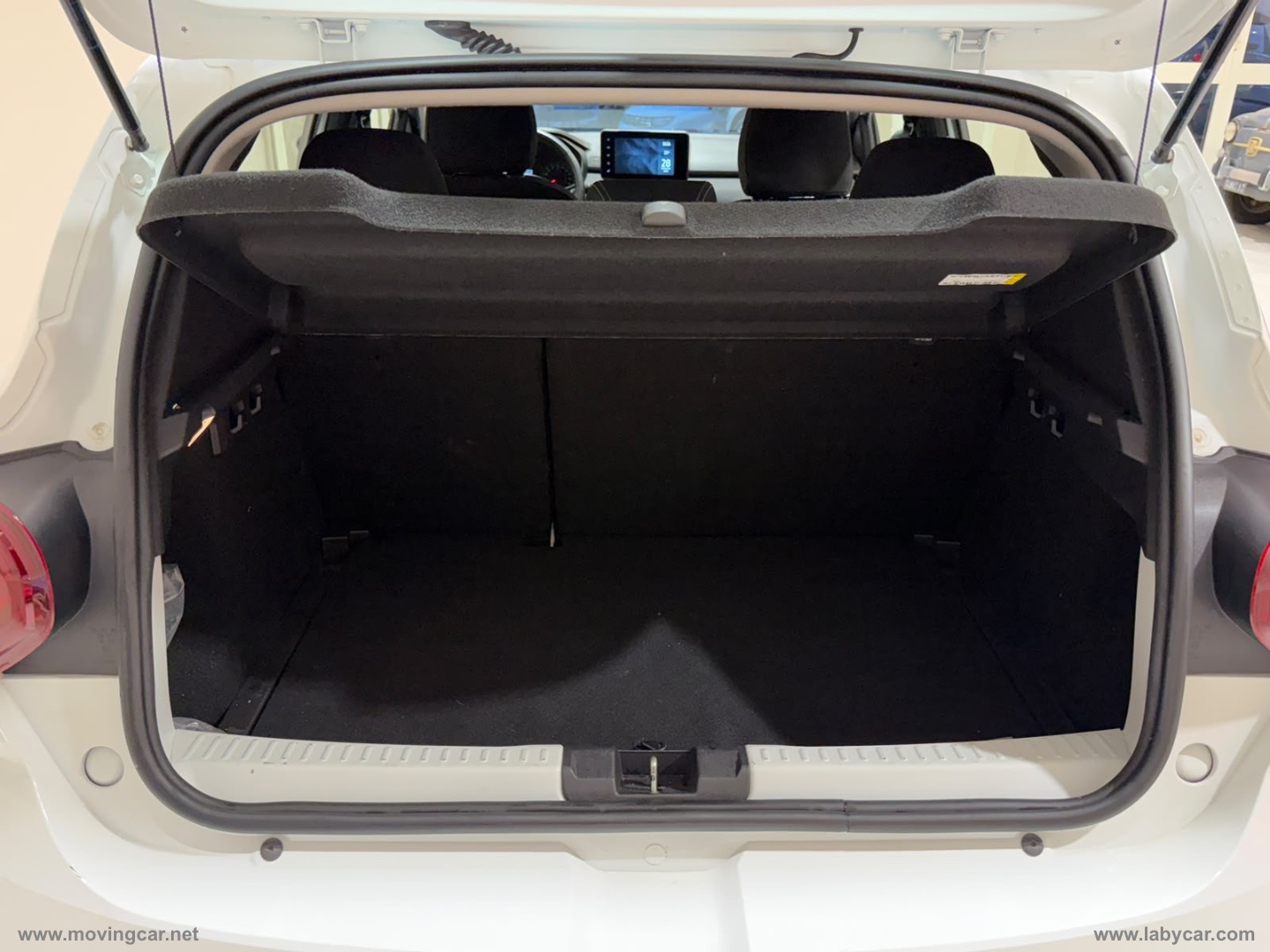 Sandero Stepway 1.0 TCe ECO-G Extreme Up - immagine 11