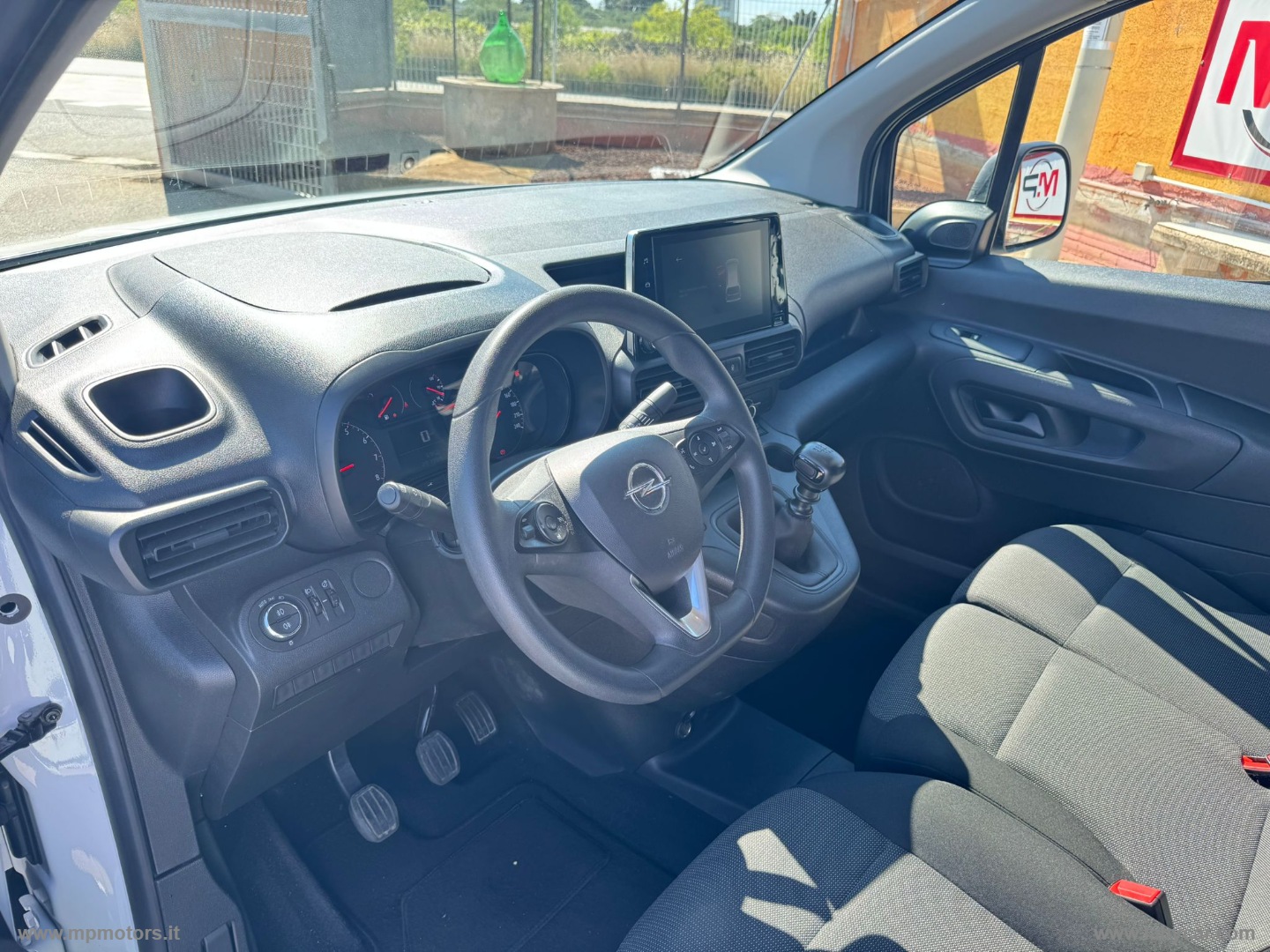 COMBO CARGO 1.5 D 100CV - immagine 11