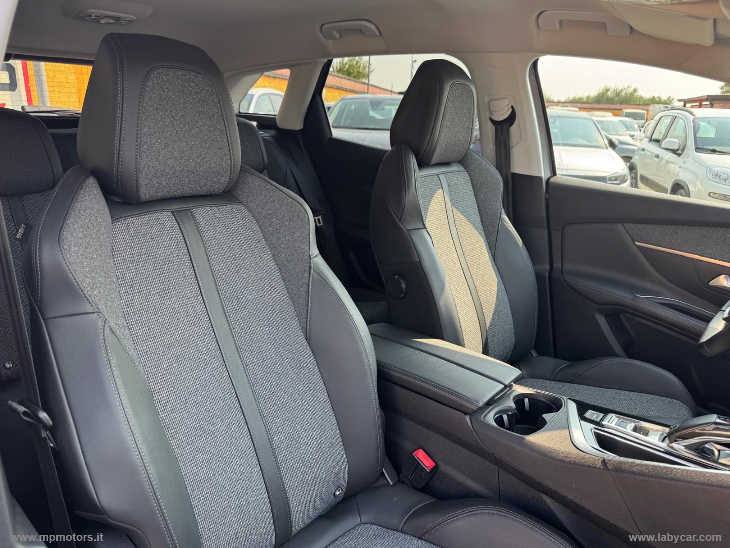 3008 ALLURE 1.5 BlueHDi 130CV AUTOMATICA - immagine 11