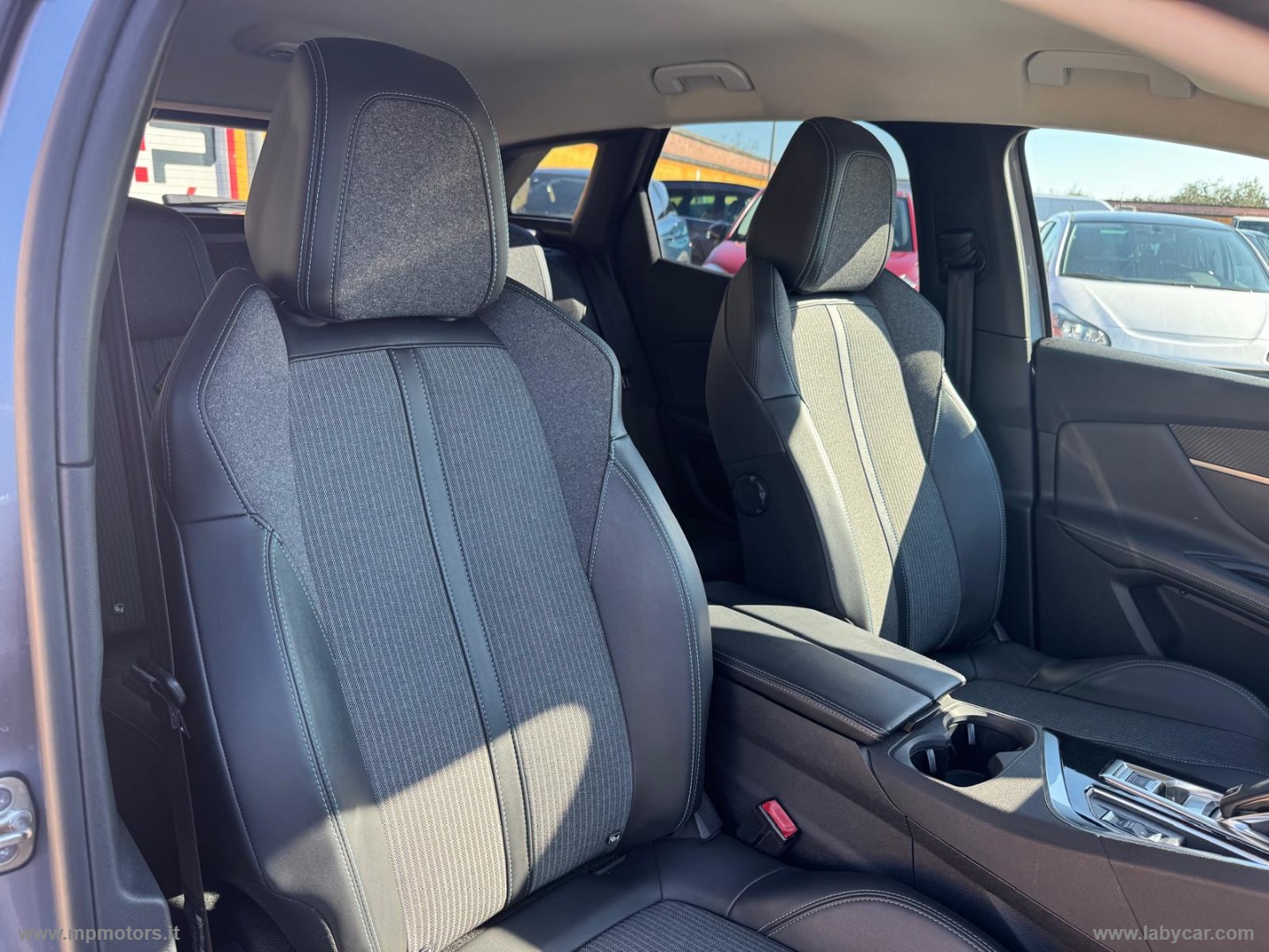 3008 ALLURE 1.5 BlueHDi 130CV AUTOMATICA - immagine 11