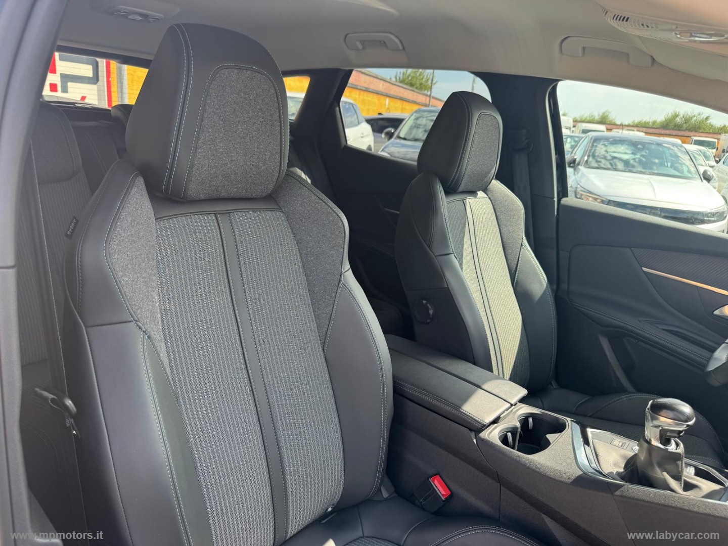 3008 ALLURE 1.5 BlueHDi 130CV S&S - immagine 11