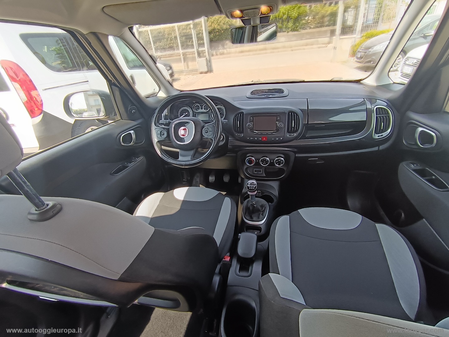 500L 1.4 T-Jet 120 CV GPL Lounge - immagine 11
