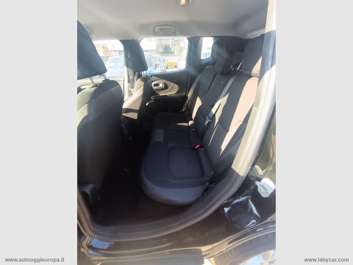 Renegade 1.6 Mjt DDCT 120CV Limited - immagine 11