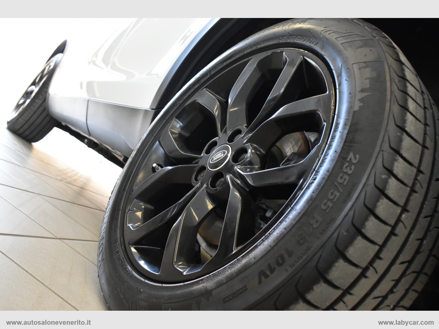 Discovery Sport 2.2 TD4 SE - immagine 11