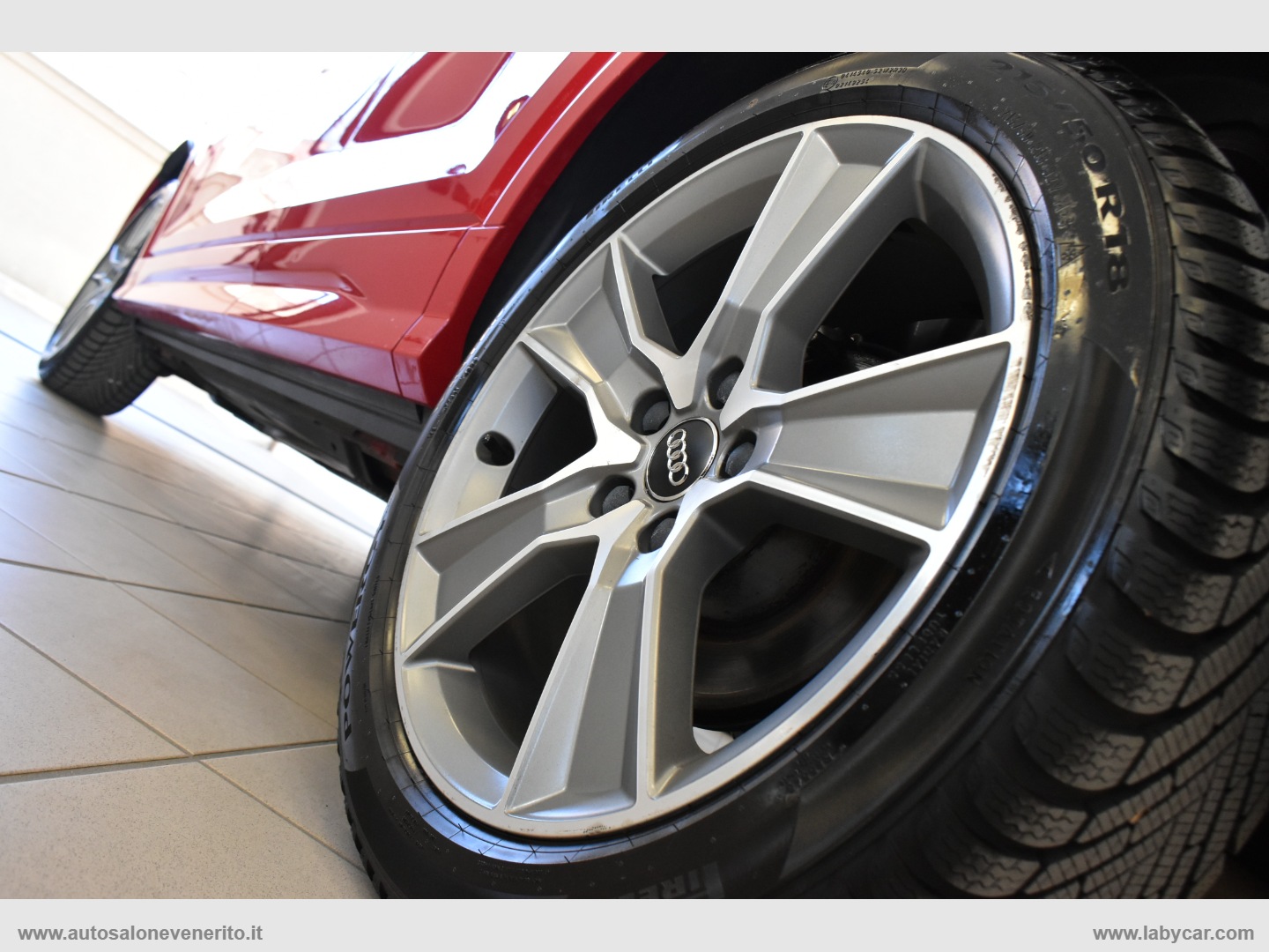 Q2 30 TDI S tronic Identity Black - immagine 11