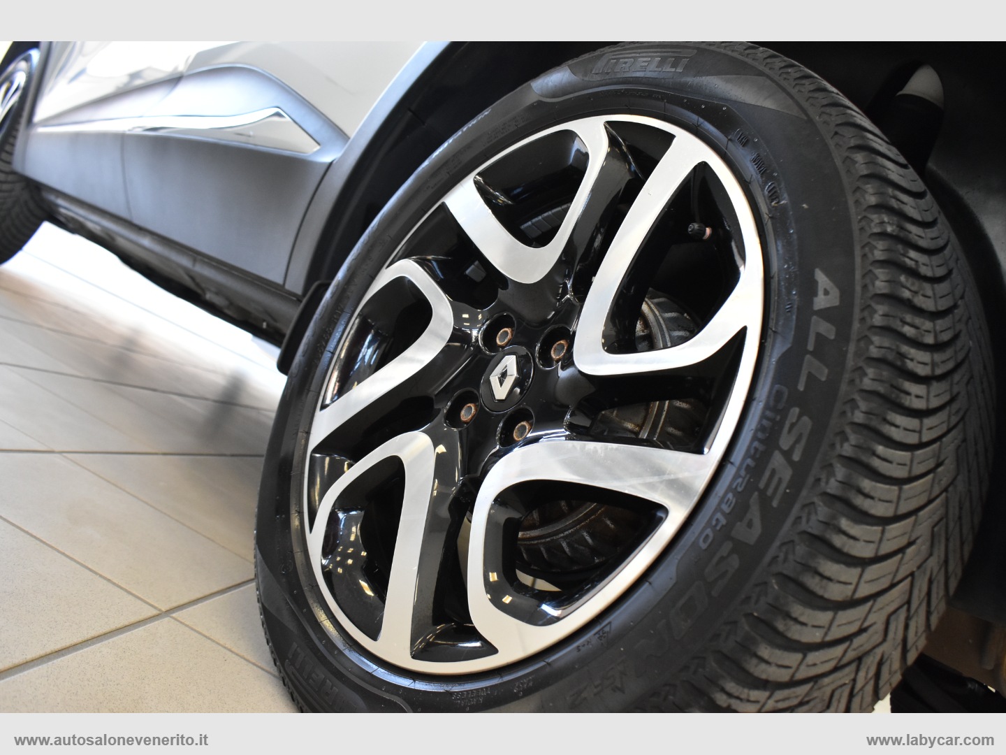 Captur TCe 12V 90 CV S&S Energy Intens - immagine 11