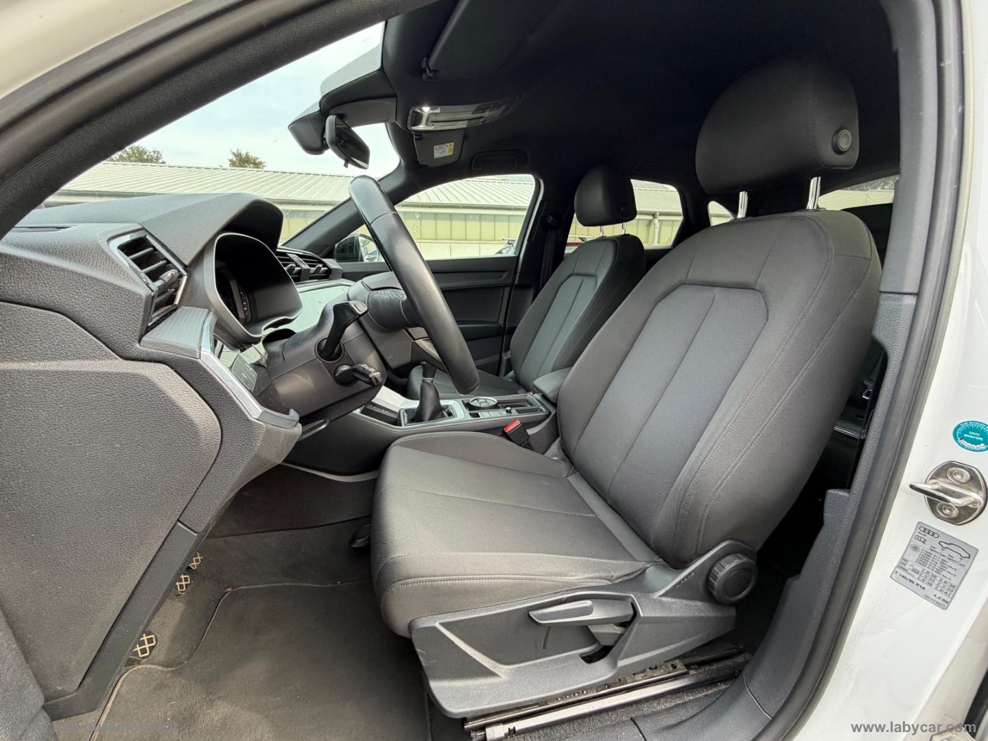 Q3 SPORTBACK 2.0TDI S-LINE BLACK EDITION - immagine 11
