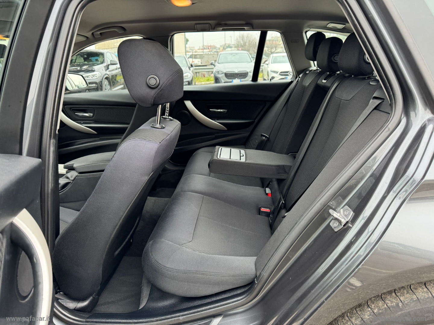320d Touring Business aut. - immagine 11