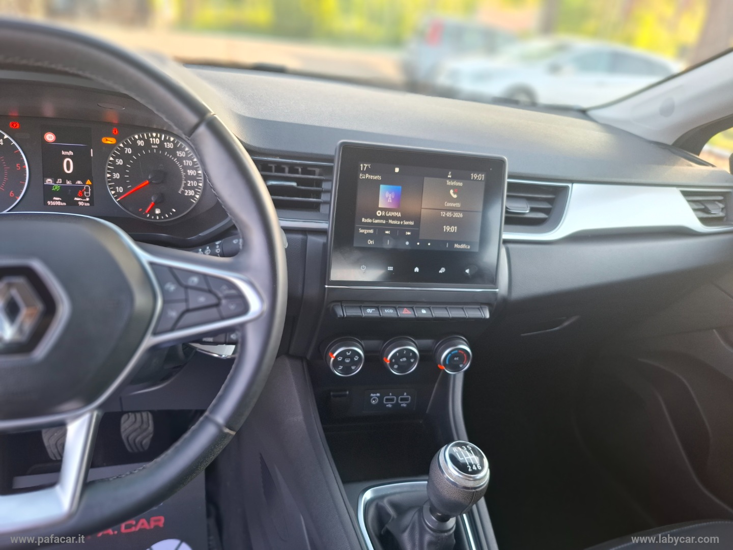 Captur Blue dCi 8V 95 CV Zen - immagine 11