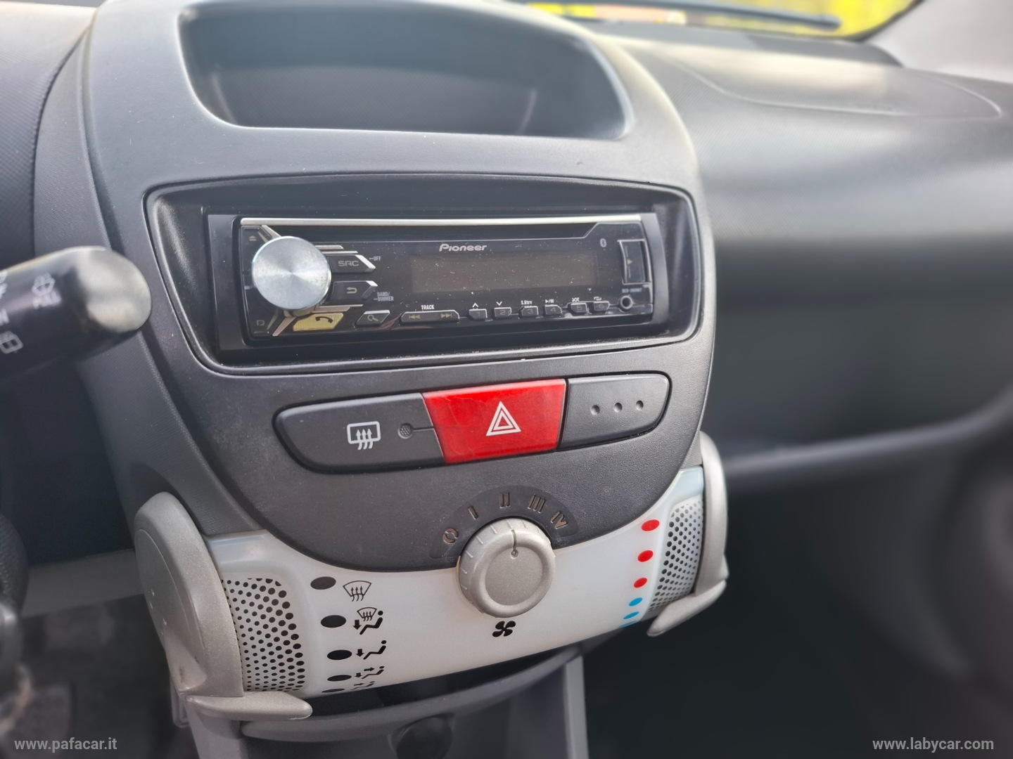 107 1.0 68 CV 3p. Plaisir - immagine 11