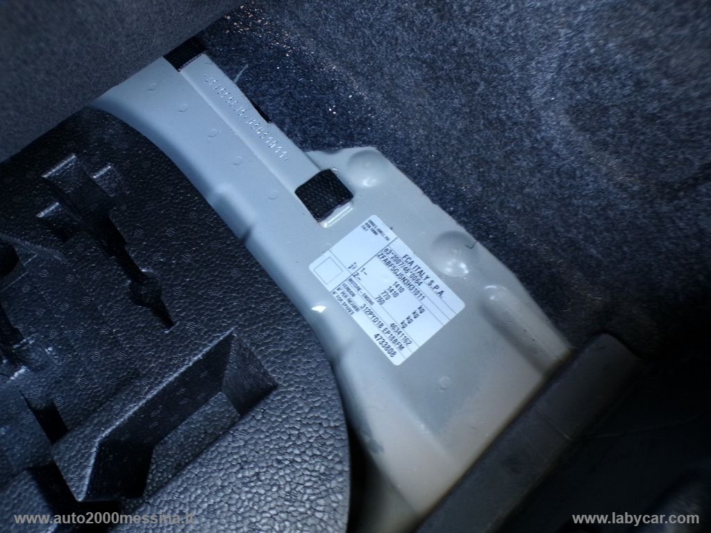 Panda Cross 1.0 FireFly S&S Hybrid - immagine 11