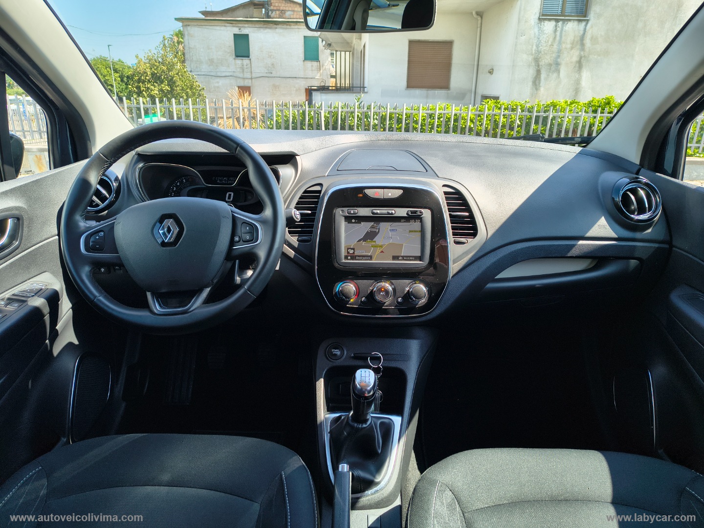 Captur TCe 12V 90 CV Business - immagine 11